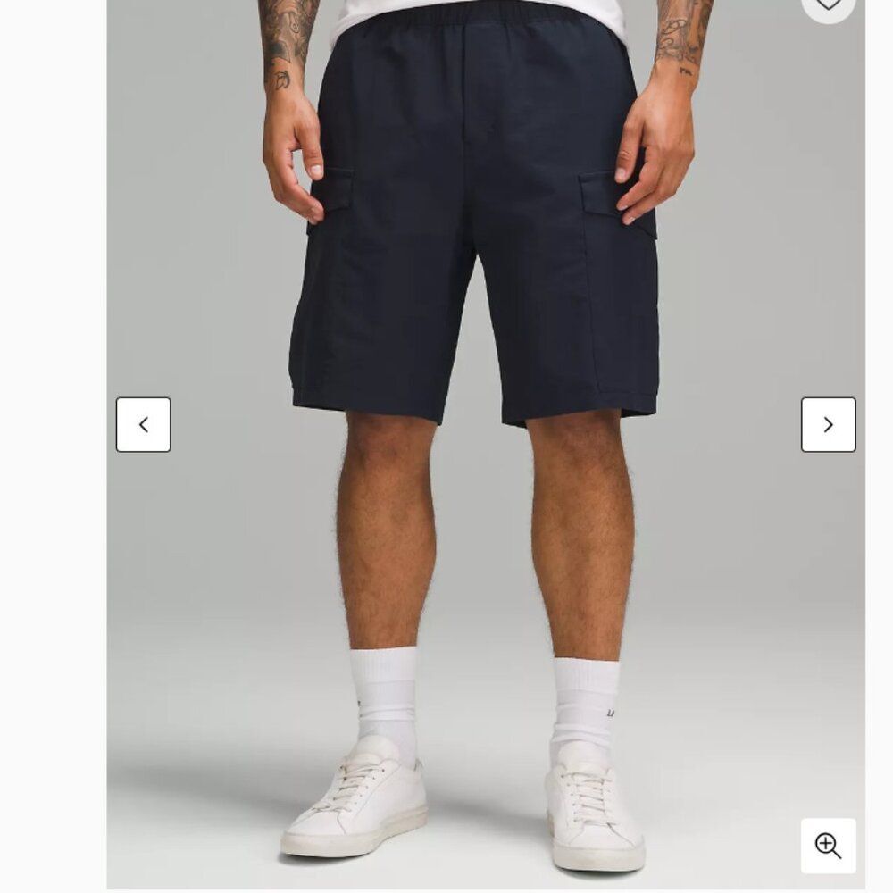 NWT Lululemon Athletica Men's Stretch Cotton VersaTwill Cargo Pocket Short 10"